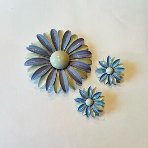 Vintage Large Floral Brooch and Clip Earring Set